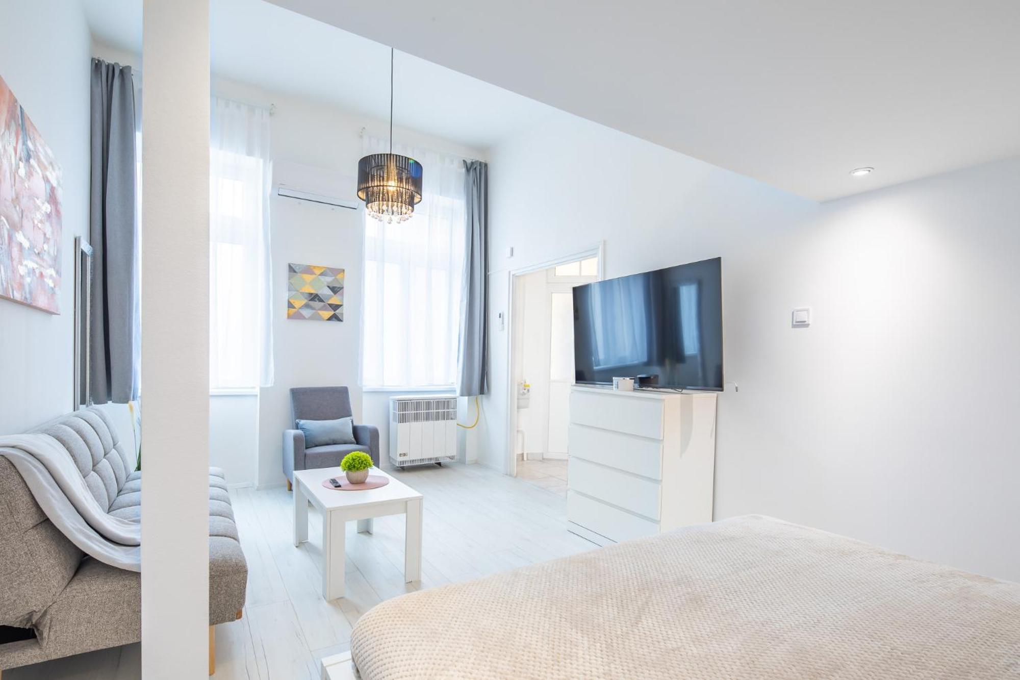Very Central New Comfy Studio Loft * Budapest