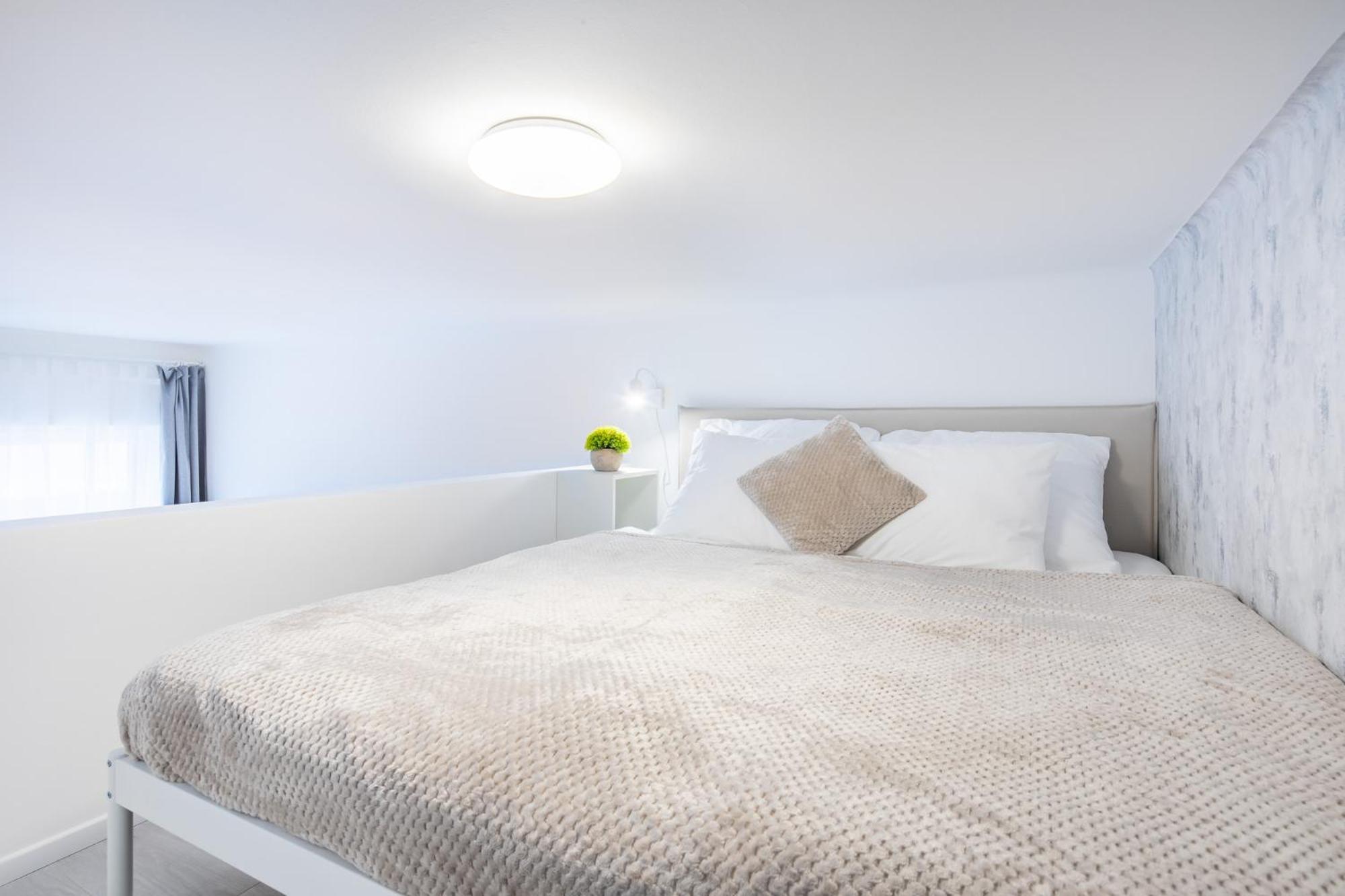 Very Central New Comfy Studio Loft Apartment Budapest