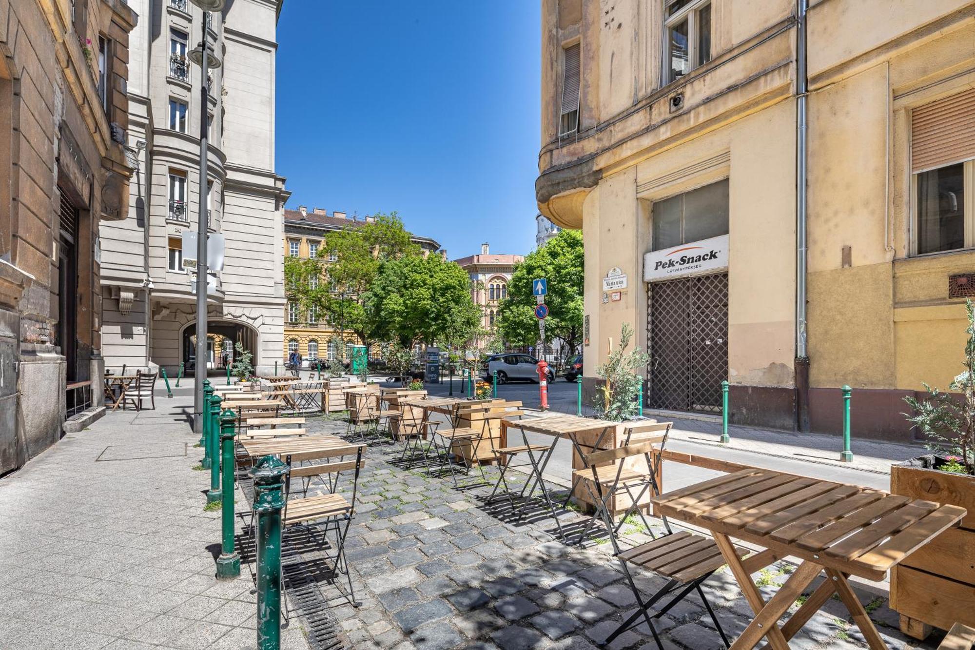 Apartment Very Central New Comfy Studio Loft Budapest